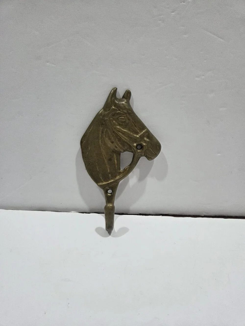 Antique-Style Brass Horse Head Wall Hook - Elegant Home Accent